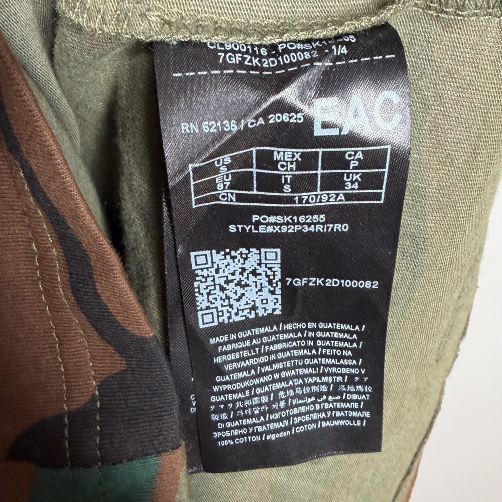 Guess Men's Camo Tank Top in Green, Brown, Black - Picture 5 of 5